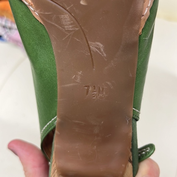 Retro Nine West Green Leather Heels Size 7.5 - Picture 5 of 5